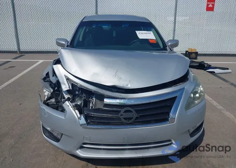 2014 Nissan Altima 2.5/2.5 S/2.5 Sl/2.5 Sv из США, поврежденный, VIN 1N4AL3AP4EC274189